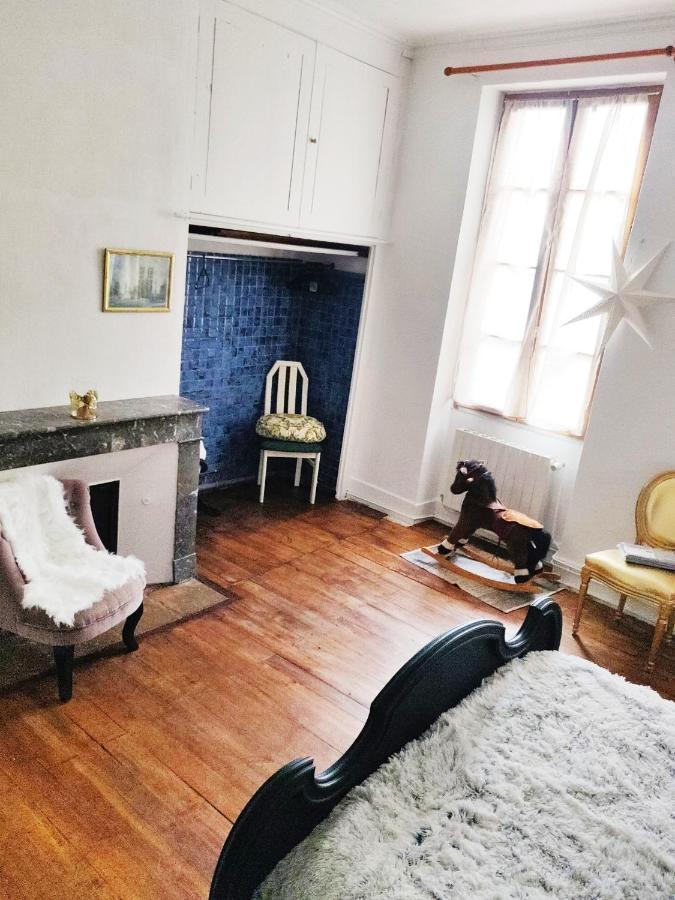 2 Chambres 88M2 Extra Centre Historique Cahors Vaste Appartement Convivial Et Cosy Exterior foto
